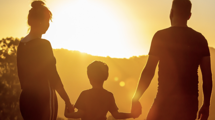 Frühlingserwachen mit Sonnenschutz: So schützen Sie Ihr Kind optimal