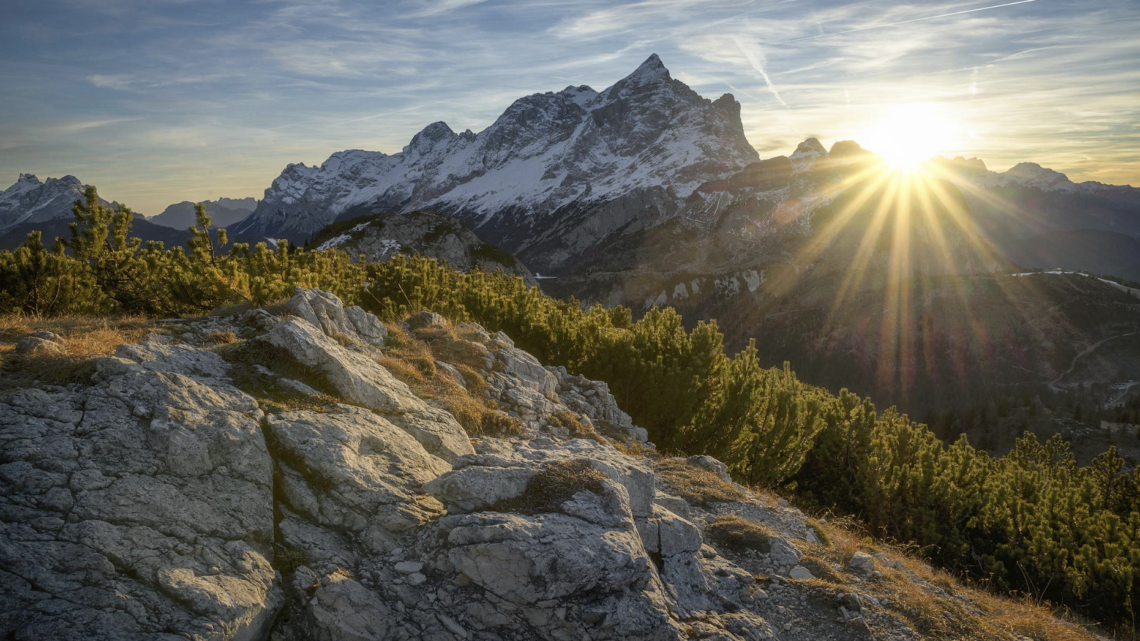 Sonnenschutz beim Bergsteigen: Warum UV-Schutz in den Bergen unverzichtbar ist