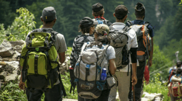 Ein umfassender Sonnenschutz beim Wandern ist kein Luxus, sondern eine Notwendigkeit.