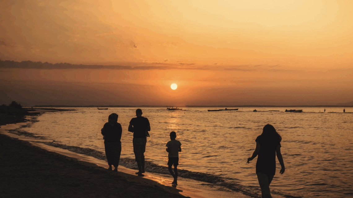 Mit den richtigen After Sun Produkten und der richtigen Pflege schenken Sie Ihrer Haut die Aufmerksamkeit, die sie verdient.