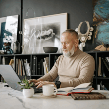 Männerhaut ab 50: Eine bewusste Haut- und Körperpflege