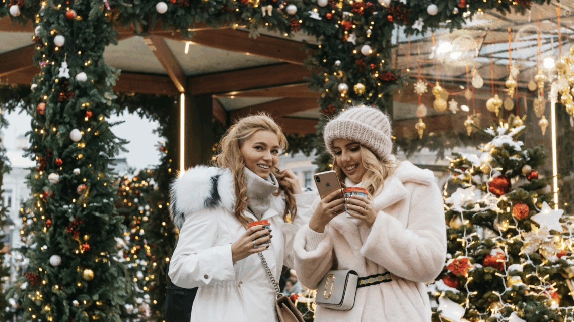 Mit diesen Beauty-Tipps zu Weihnachten stellen Sie sicher, dass Haut, Haar und Make-up perfekt auf Weihnachten vorbereitet sind!