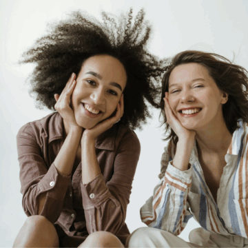 Longevity in der Hautpflege funktioniert nicht isoliert. Sie ist Teil eines Lebensstils sowie Hautpflege eine Investition in die Zukunft.