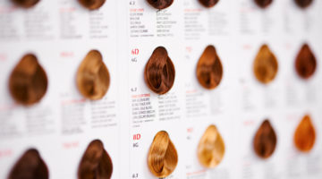 Farbcodes beim Haare färben: Hilfe bei der Farbwahl